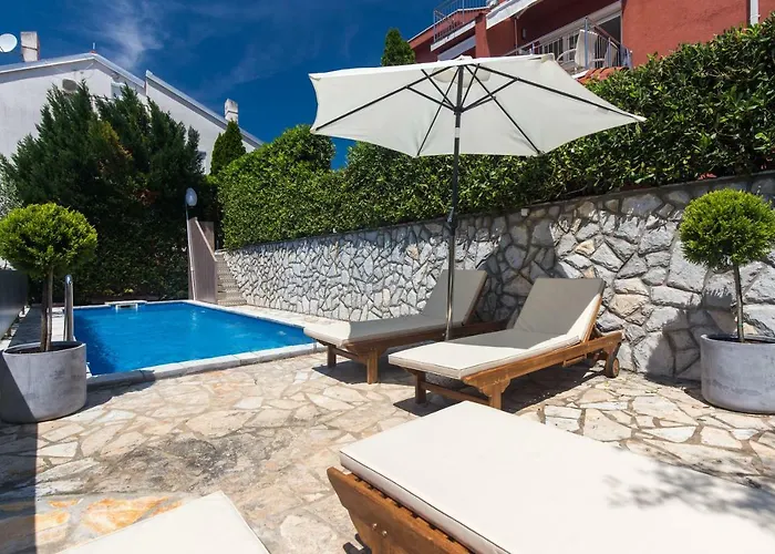 Lukmara Krk Apartment *