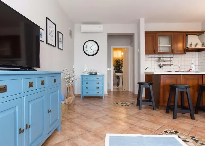 Lukmara Krk * Krk Town